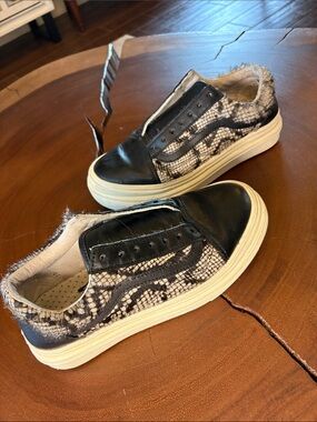Vans Vault UA Old Skool LX Super ComfyCush Snake Pony Hair Women’s 7, Mens 5.5
